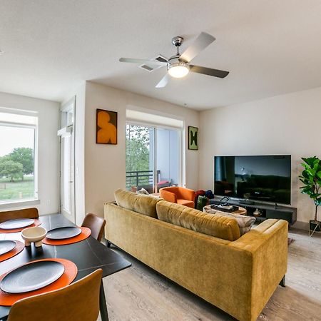 Downtown Apartment With Riverwalk Views Free Parking Pet Friendly Centrally Located On The Riverwalk San Antonio Exteriör bild