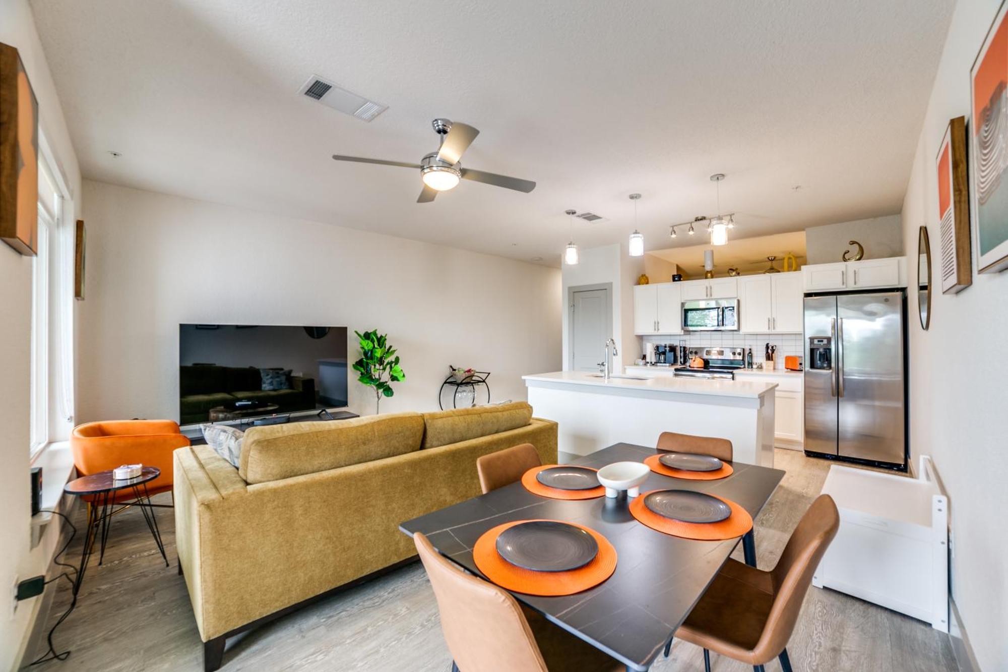 Downtown Apartment With Riverwalk Views Free Parking Pet Friendly Centrally Located On The Riverwalk San Antonio Exteriör bild